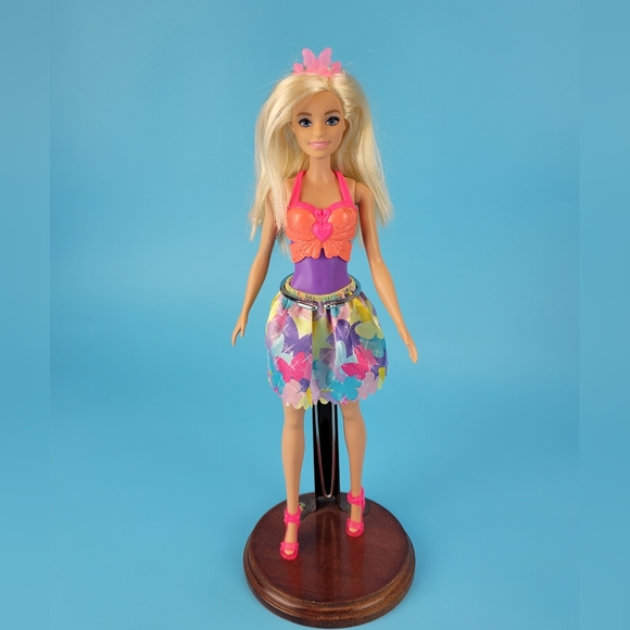 Mattel 2015 Dreamtopia Princess Barbie Doll Blonde Hair Flat Feet + Outfit - Picture 2 of 12